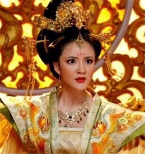 武则天称帝15年 岁把江山归还李唐后没了权力 为何无人动她 腾讯新闻