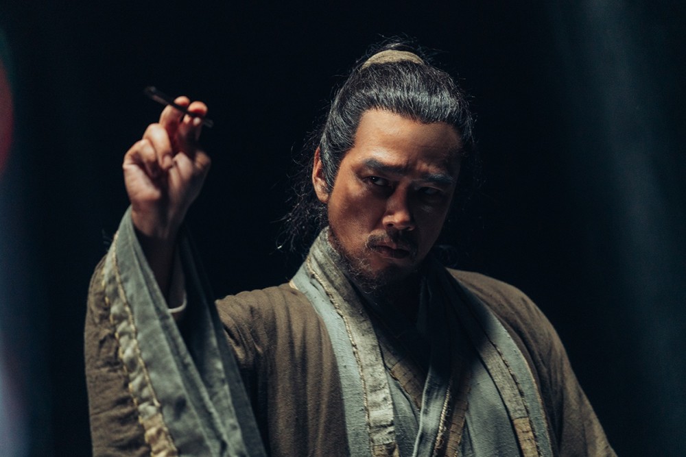 赤狐书生王耀庆颠覆出演穷苦书生引热议