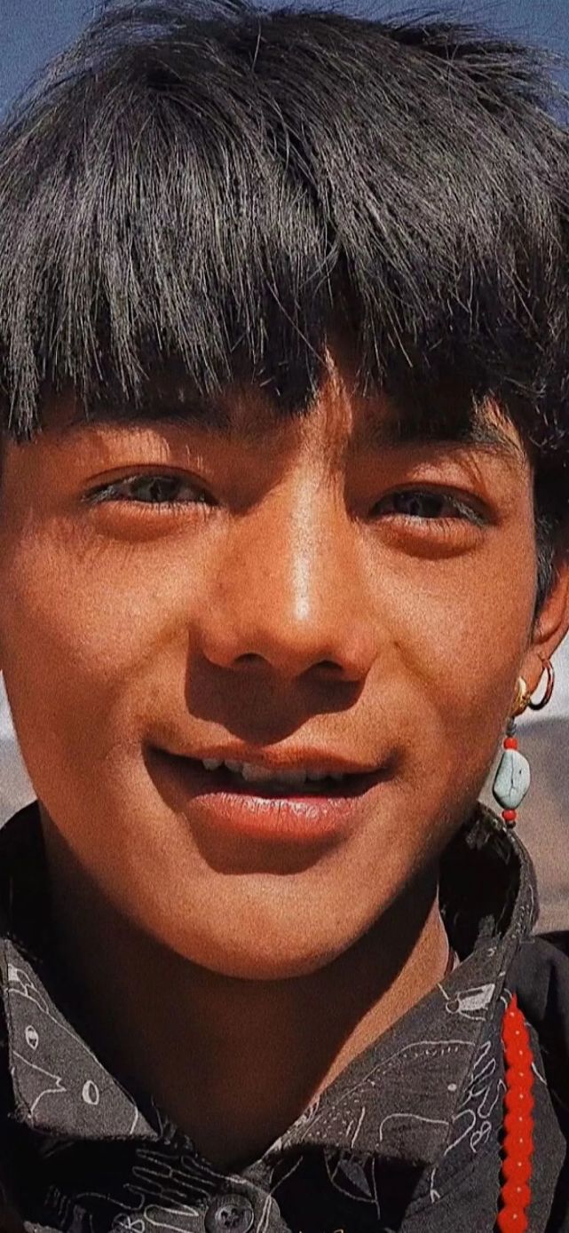 丁真壁纸|扎西丁真,爆红甜野男孩|甜野男孩|扎西丁真