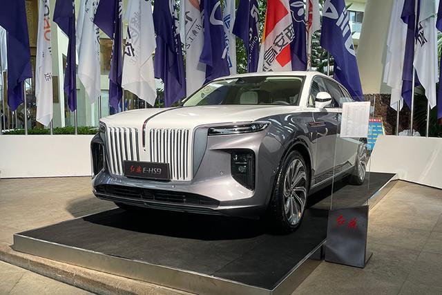 98万起/续航510km 红旗e-hs9大型纯电动suv上市_腾讯新闻