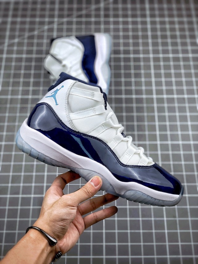 耐克airjordan11午夜蓝开箱测评