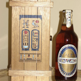 大学的考古学家delwen samuel在苏格兰和纽卡斯尔啤酒厂的部分赞助下