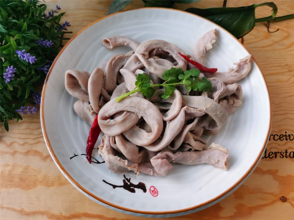 猪苦肠怎样清洗别只用盐和醋教你小技巧洗得干干净净没异味