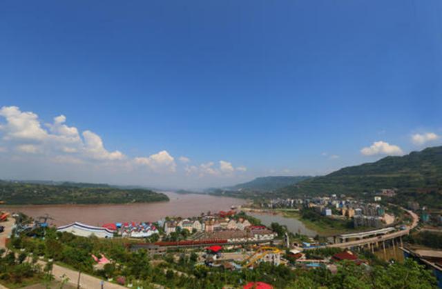 重庆区县上半年gdp%_重庆这个117万人的区县正式崛起,喜迎综合保税区,