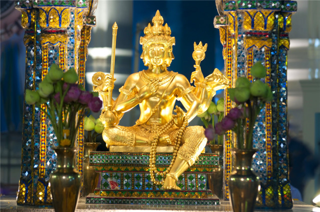 travel-去泰国旅游必去的著名景点|双龙寺|清迈大学|四面佛|泰国_旅游