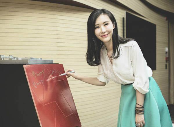 "王的女人"田朴珺,20年疯狂上位史,堪比古今励志大戏_腾讯新闻