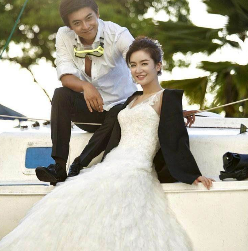 李佳航被爆婚内大瓜自我调侃中带着威胁李晟心虚评论太逗了