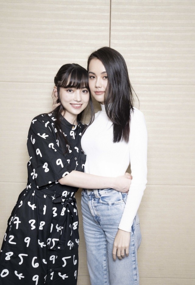 因为比赛中的照片,黑嘉嘉才成功被人所关注,黑嘉嘉是中国台北的职业棋