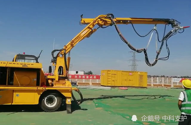 混凝土湿喷机械手是铁路,公路,引水工程等隧道施工的理想选择