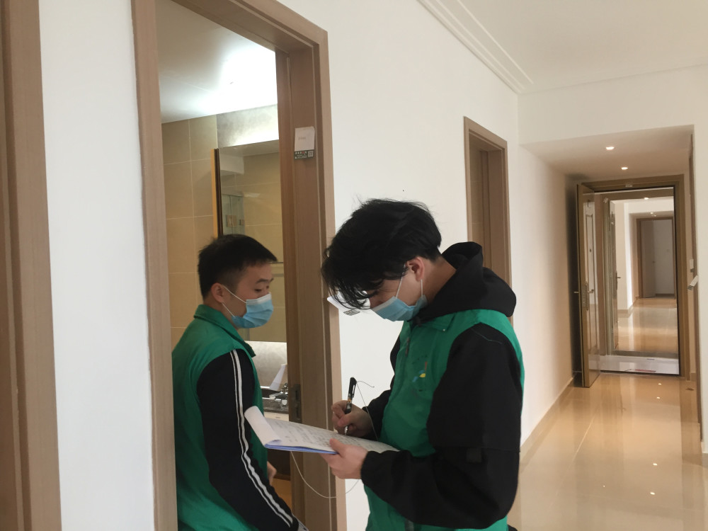 验房花个两三百到底值不值业主没验肠子都悔青了