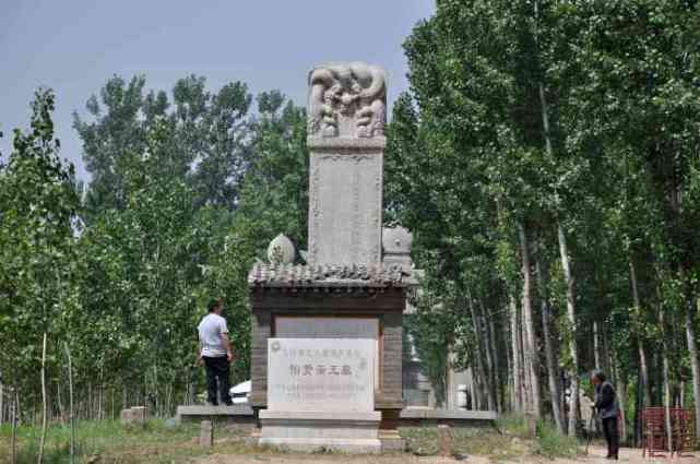 雍正最信赖的弟弟老十三胤祥去世发誓要修一座皇陵葬他
