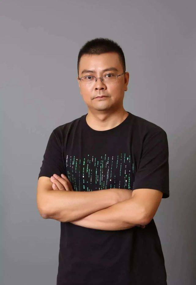 今日主播：李宏伟丨《灰衣简史》_腾讯新闻