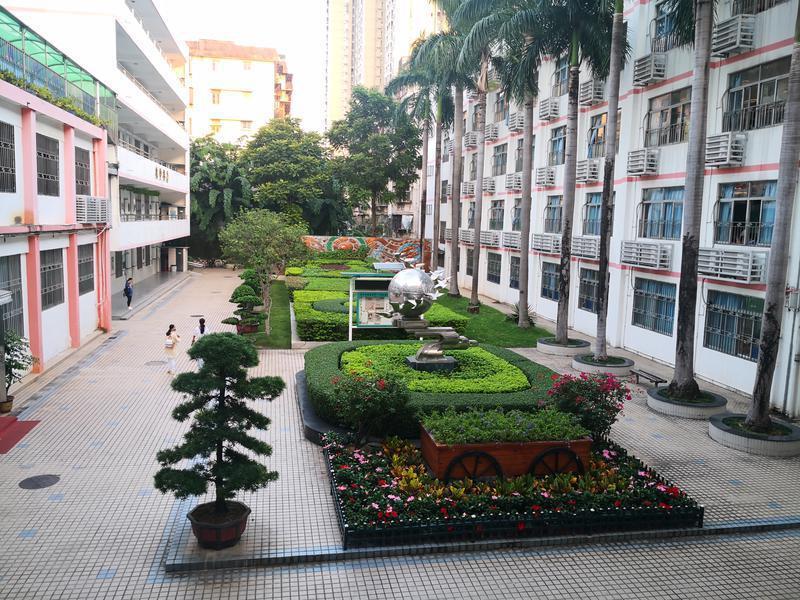 深圳市桂园中学培养高素质的人才办坊间满意的教育