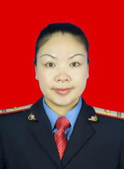 赵美艳:女,汉族,1977年5月出生,中共党员,退役士兵,现为中国铁路广州