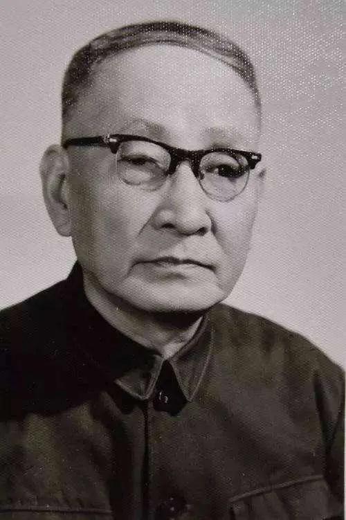 古诗里有哪些经不起推敲的细节