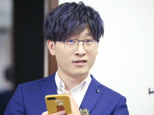 kpl教练太难做胖胖被喷下课凯凯崩溃ag月光bp全是大招