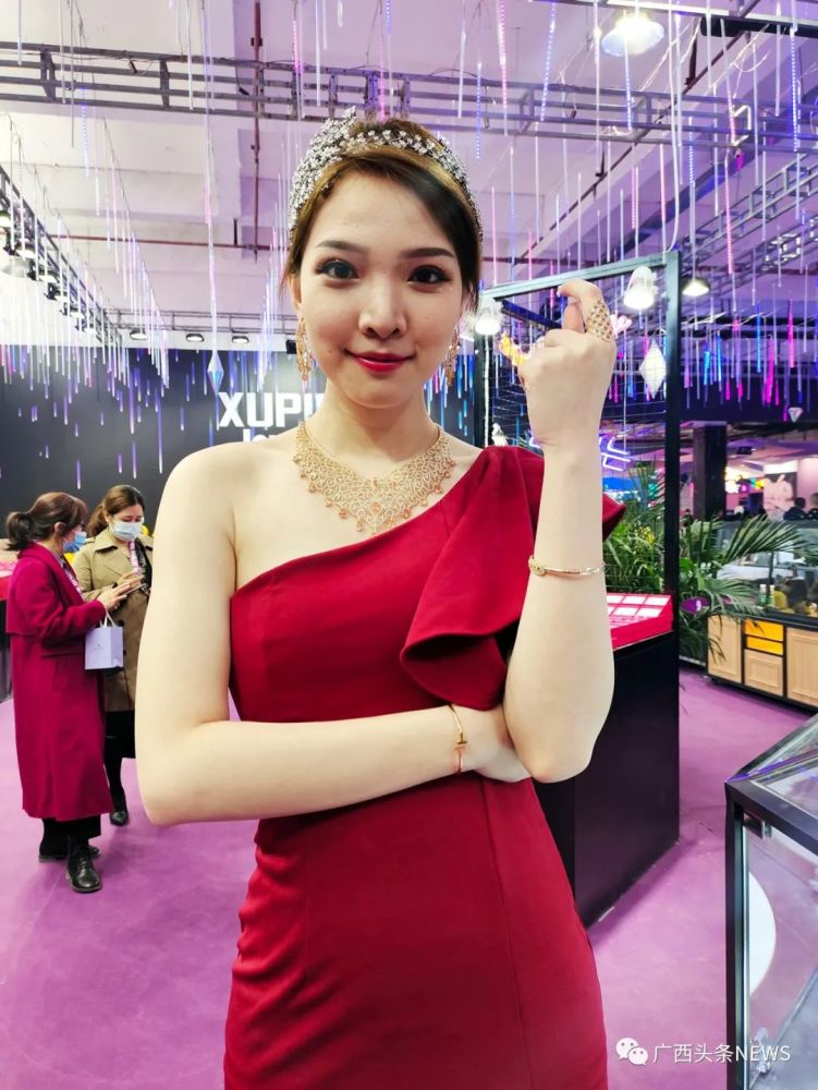 客商云集"世界人工宝石之都"广西梧州市,掘金"美丽经济"商机.