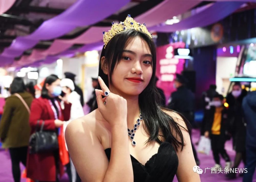 美女云集,珠宝闪耀!广西这个地方,全国人民都羡慕了