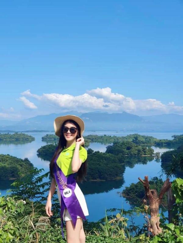 2020老挝小姐出炉:参赛选手里中文最好的姑娘夺冠了