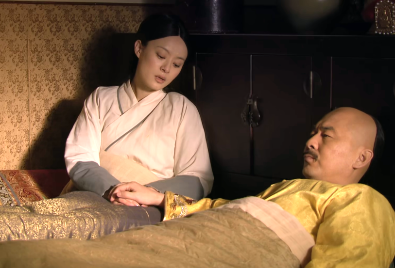 甄嬛传:甄嬛和皇上甘露寺共度一夜,谁注意他们盖的被子?