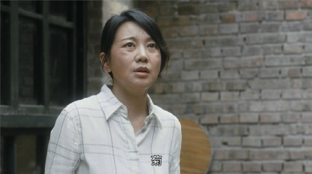 《装台》顺子二女儿出场,与刁菊花形成鲜明对比,寄人篱下的真实|顺子