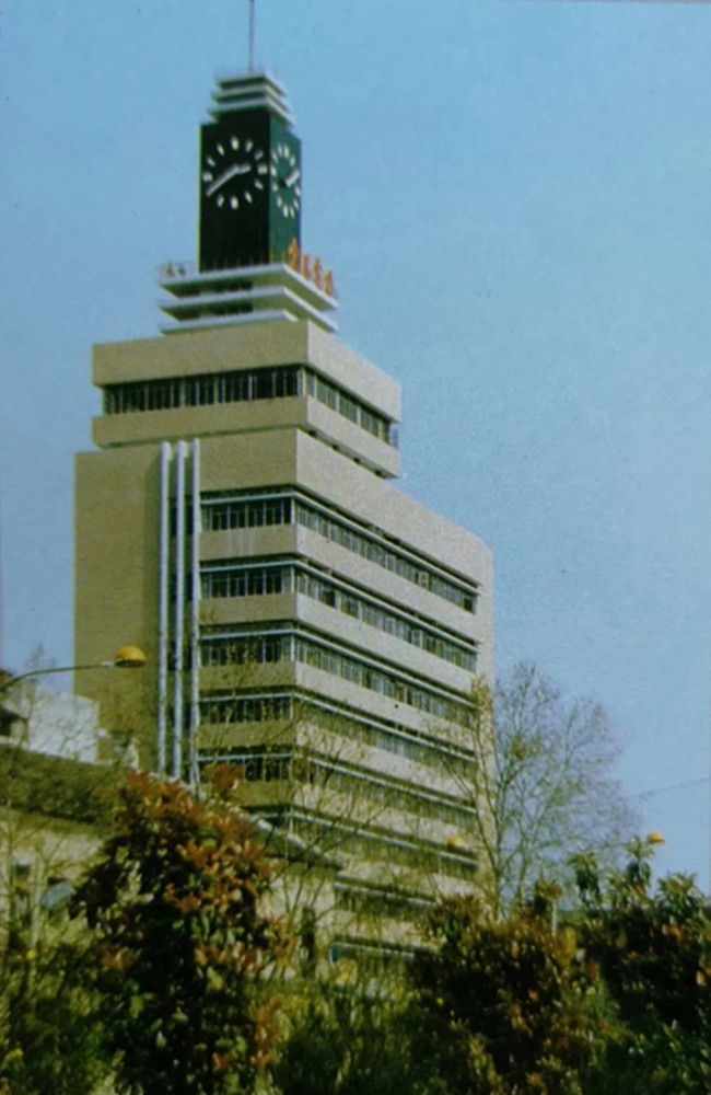 老照片90年代的湖北宜昌那时的宜昌还是一座小县城
