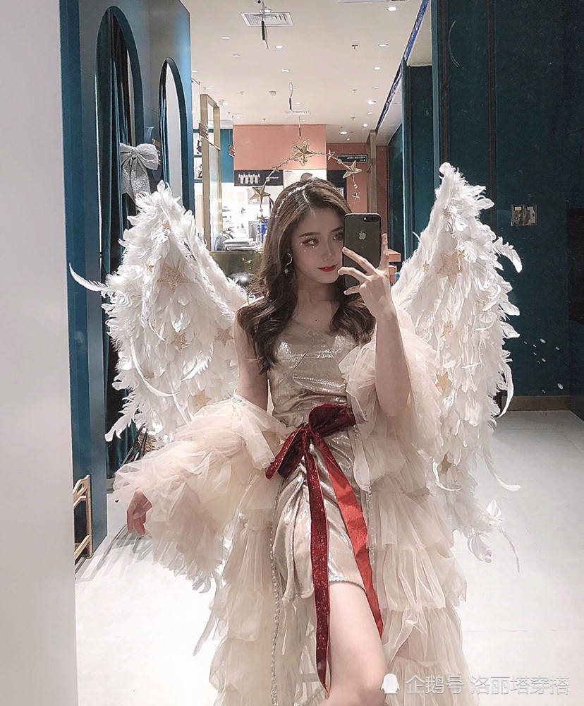 海马体圣诞照天使装扮花絮仙气十足