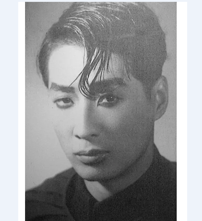 永远的石挥被誉为我国最好的演员42岁消失在大海之上