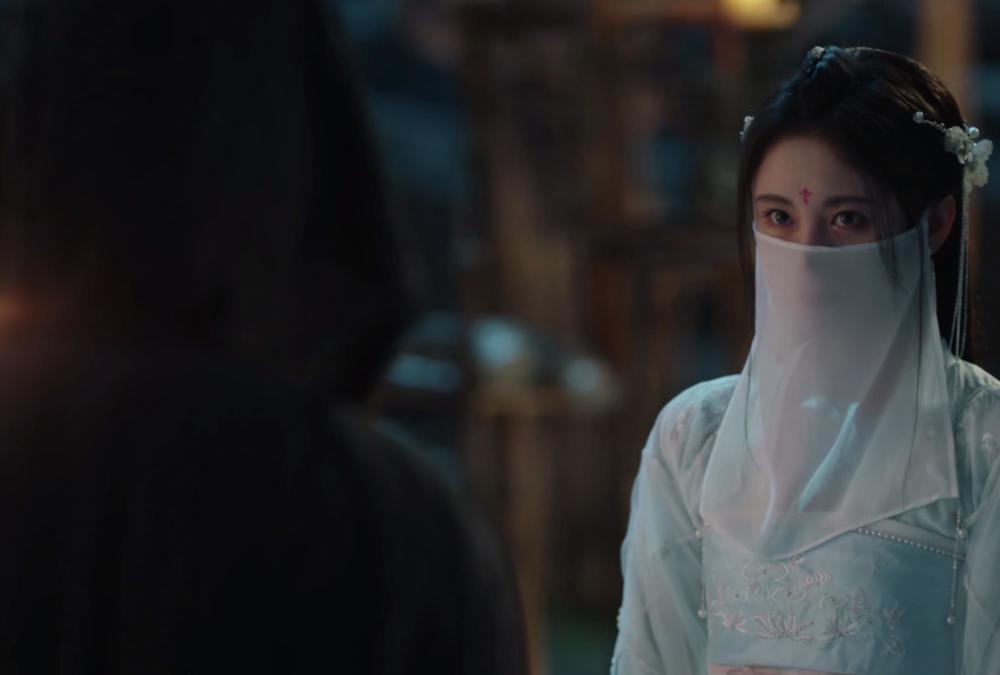 尴尬《如意芳霏》鞠婧祎绑架戏又被diss,戴面纱也要露脸?
