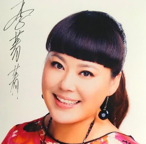 50岁李菁菁与小21岁老公高调秀恩爱3任老公都是小鲜肉