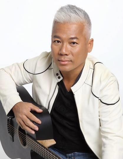 欧阳龙豪办60大寿,多位大咖到场贺寿,欧阳娜娜和母