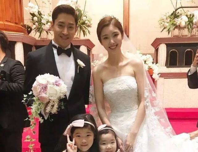 而最近由文晸赫,刘仁娜主演的新作品《爱我的间谍》已播出,其中文晸赫