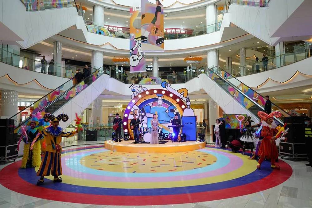 农村资产让村民变"股民" 苏州最大富民载体星韵宝龙广场开业