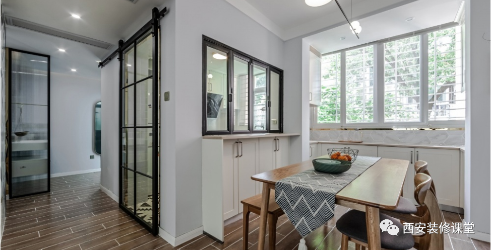 厨房新开窗户成就光线和功能127