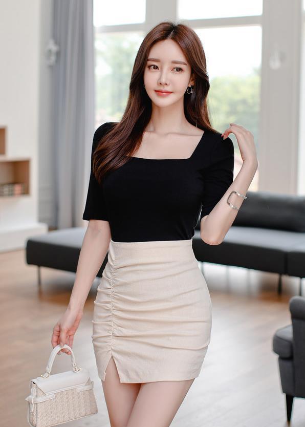 孙允珠第2901时尚潮流穿搭美图鉴赏