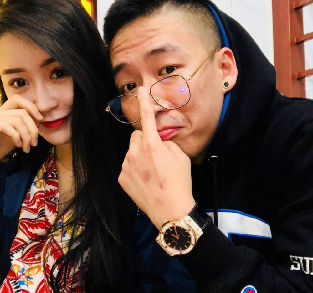 小洲刘一手互开专场放话根本不怕一手就是为了人气