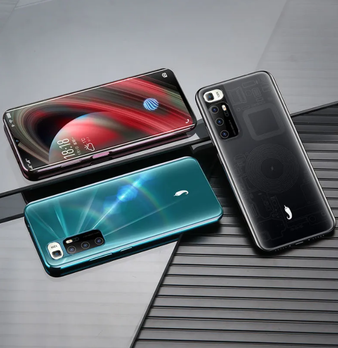 国产厂商推出688元的小米10u透明后壳设计相当骚气