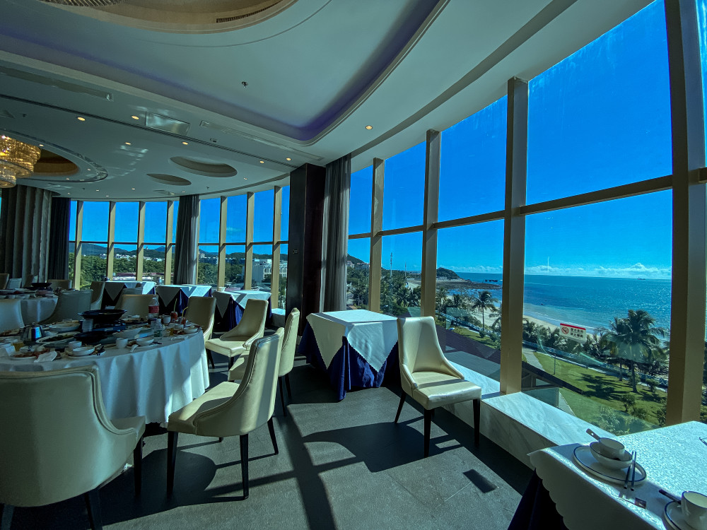 三亚吃海鲜环境哪家强270度海景餐厅推荐看大海看日落很完美