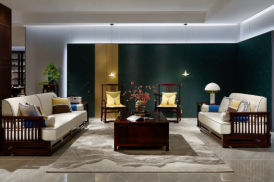 九典红木凝聚匠人精神承载木之气韵