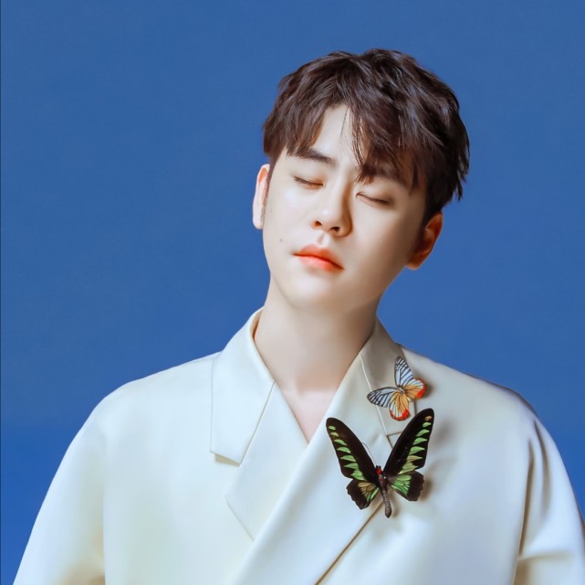 小辫儿-张云雷头像