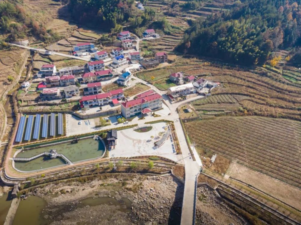 岳西县毛尖山乡板舍村