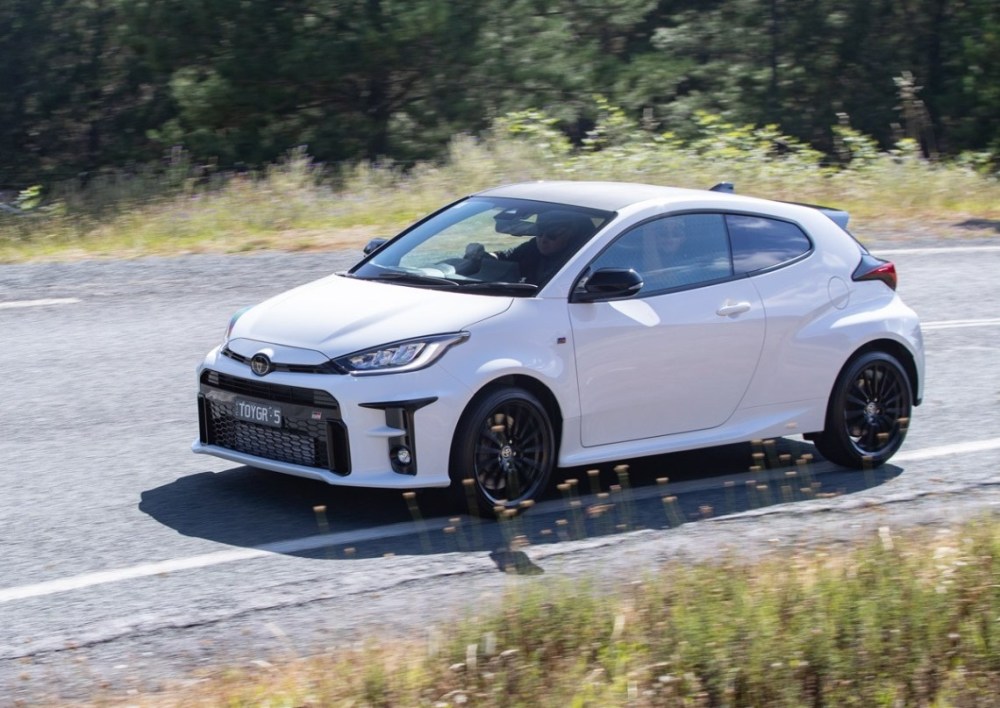 丰田雅力士赛道版gryaris16t三缸小钢炮的魅力