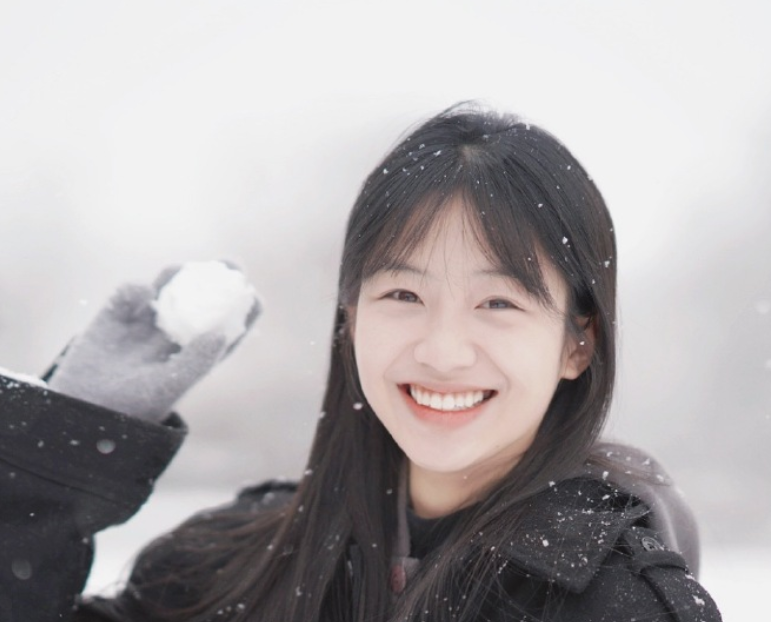 除此之外该剧还有陈泽,潘美烨,赵浩闳,范桢,彤年,苗夕伦,袁昊,杨玥等