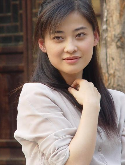 1994年春晚,朱时茂大变活人,充当道具的女孩,现在已成一线明星