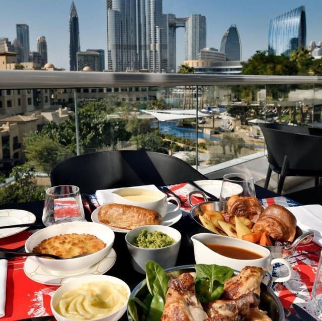 迪拜土豪一日三餐都吃啥走进当地家庭才明白贫穷限制我的想象