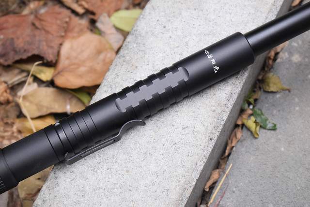 可防身照明的"光棍",保障你的出行安全!纳丽德n15便携灯棍