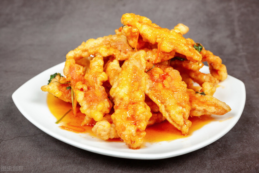 东北锅包肉最传统的做法,学会这三个技巧,酸甜可口酥脆不回软!