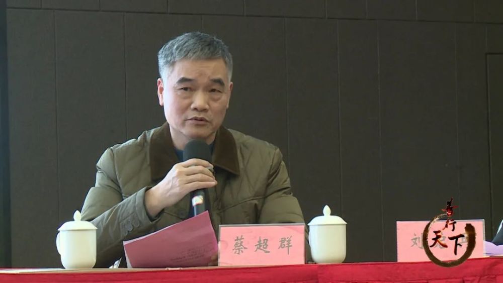 会上,省市神经内科知名专家教授夏健,肖波等分别解读了湖南省脑卒中