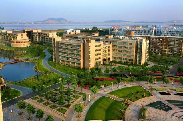浙江财经校友会排名_浙江财经大学校友办来访融象咨询,分享、交流、共