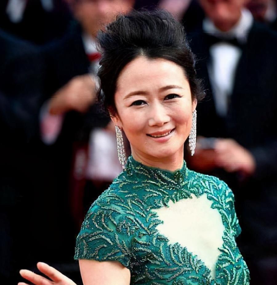 赵涛10年不吃晚饭不生子今42岁却尽显老态